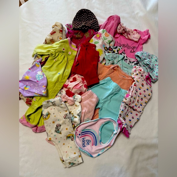 Baby girl bundle. 22 pieces 0-3 month - Picture 1 of 4